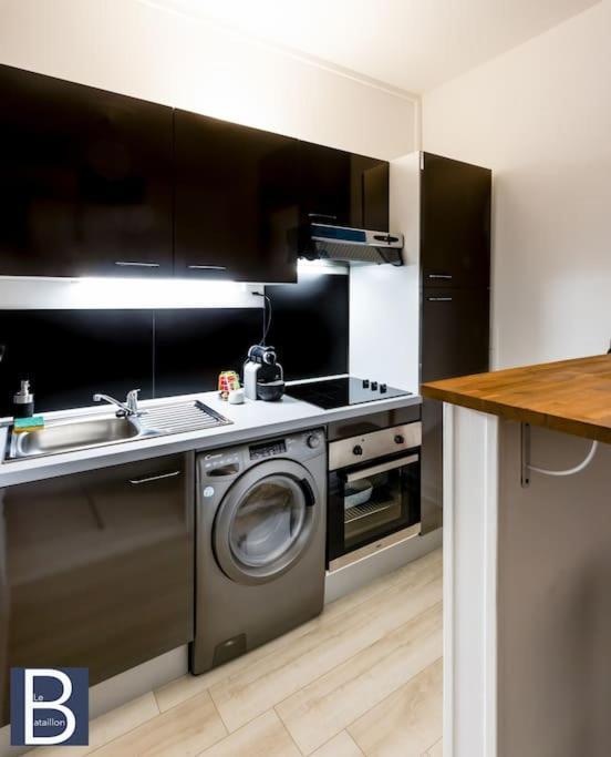 Le Bataillon - Confort Compiègne Extérieur photo
