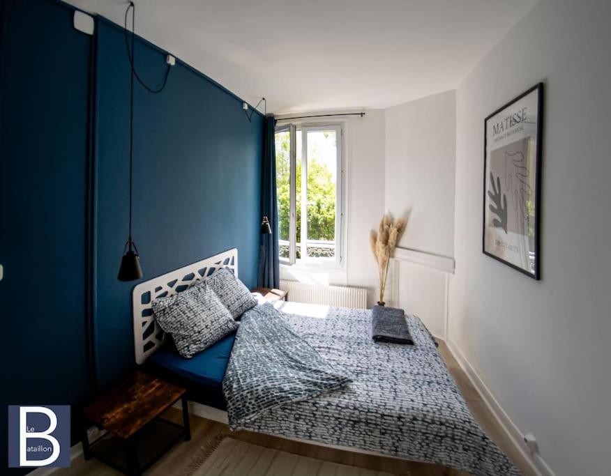 Le Bataillon - Confort Compiègne Extérieur photo